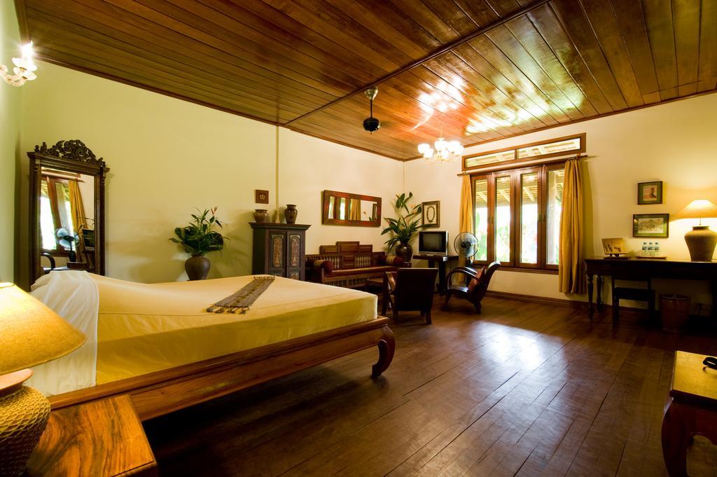 Terres Rouges Lodge Banlung Экстерьер фото