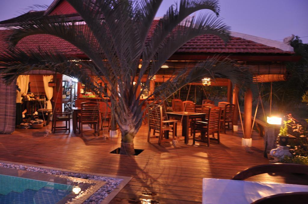 Terres Rouges Lodge Banlung Экстерьер фото