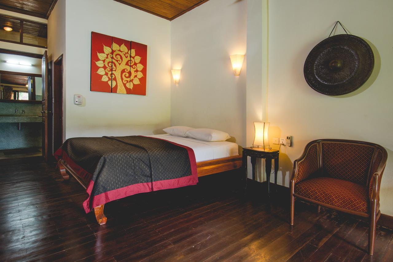 Terres Rouges Lodge Banlung Экстерьер фото