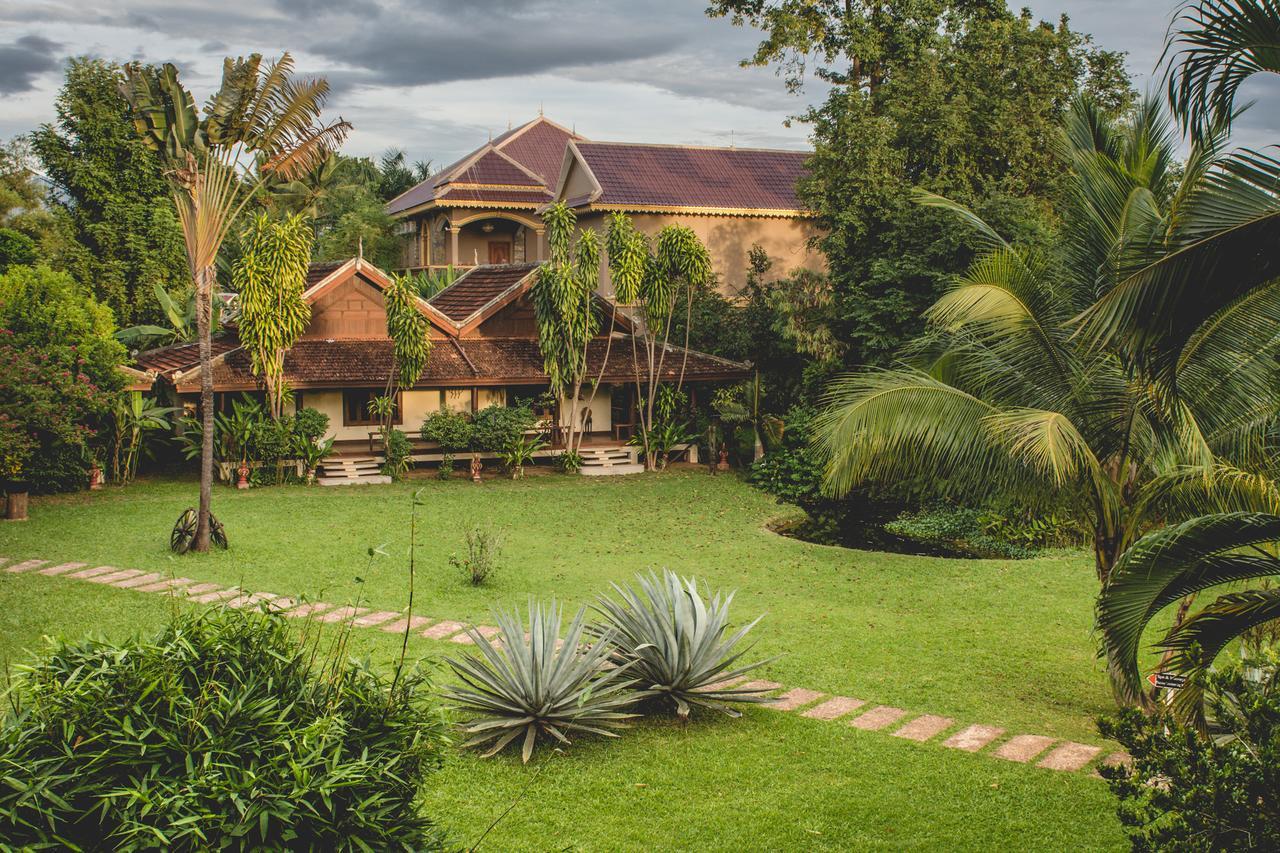 Terres Rouges Lodge Banlung Экстерьер фото