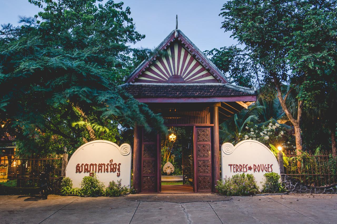 Terres Rouges Lodge Banlung Экстерьер фото